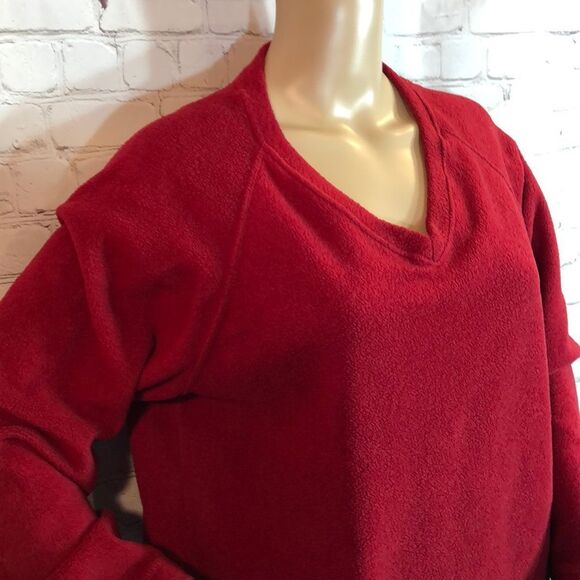 Catalina Red Fleece Vneck Oversized Sweatshirt Soft & Warm Size Large - Picture 5 of 9